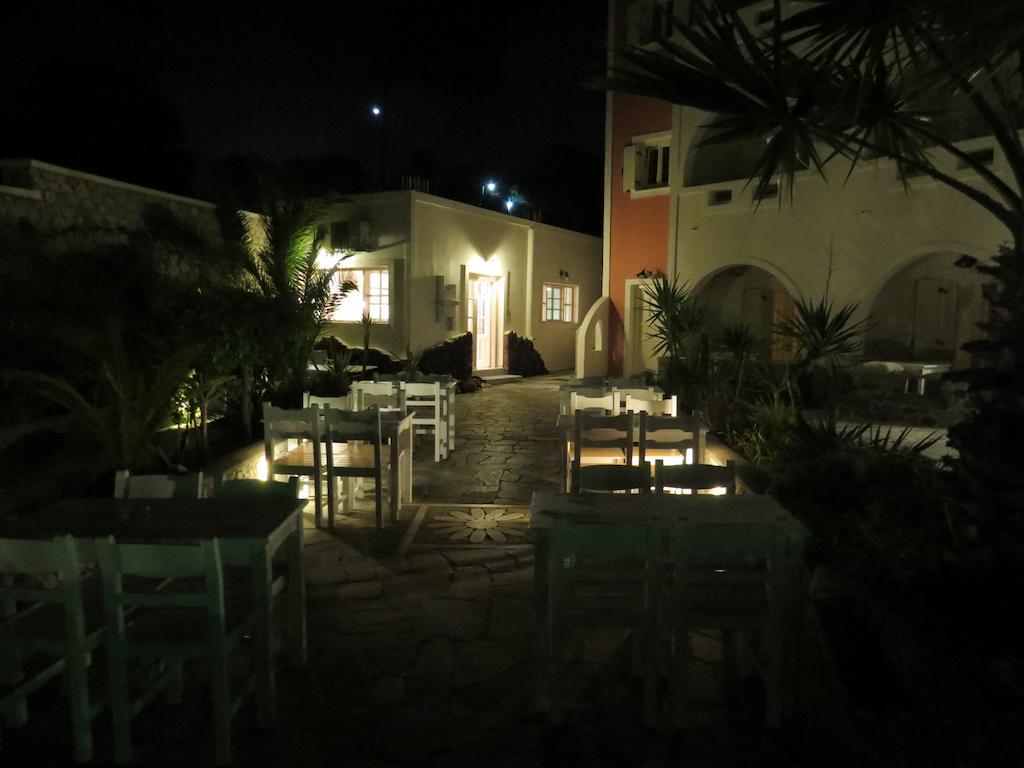Villa Manos Hotel 카르테라도스 외부 사진